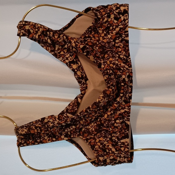 Mustique bikini set and matching maxi skort/coverup /pareo set - Picture 5 of 8